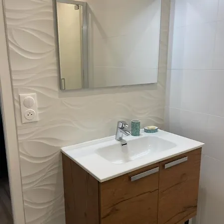 Appartement St Amant Tallende 2 Adultes 1 Enfant Possible Saint-Amant-Tallende Extérieur photo