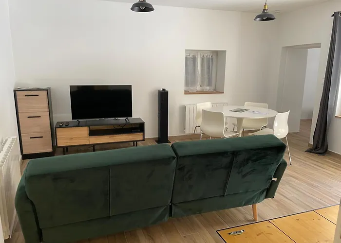 Appartement St Amant Tallende 2 Adultes 1 Enfant Possible